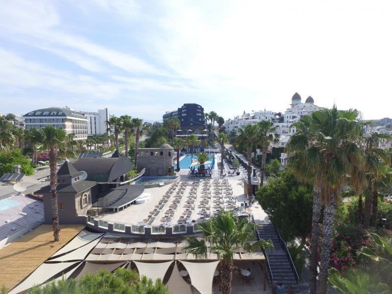 Thalia Beach Resort Hotel Ilica  المظهر الخارجي الصورة