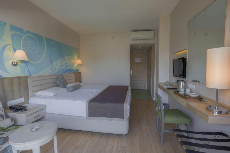 Thalia Beach Resort Hotel Ilica  المظهر الخارجي الصورة