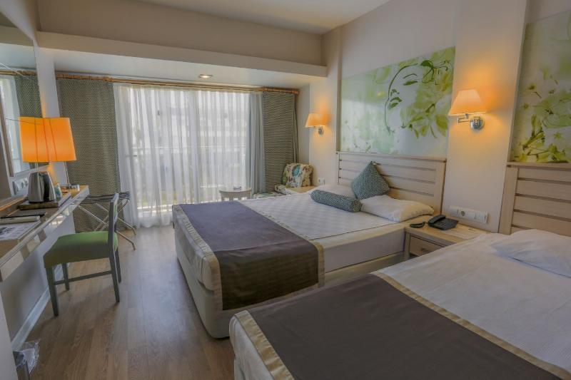 Thalia Beach Resort Hotel Ilica  المظهر الخارجي الصورة